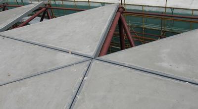 鋼骨架輕型屋面板